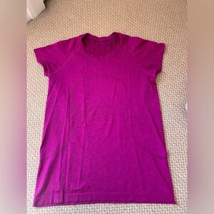 LULULEMON Magenta Short Sleeve Swiftly Top, amazing worn condition, size 12